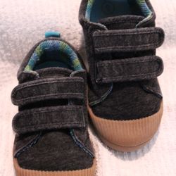 9T Toddler Parker Sneakers- Cat & Jack