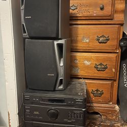 3 In 1 Stereo System And Speakers