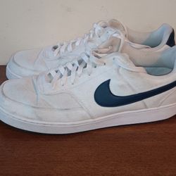 Nike Court Vision Low Men's Size 13 $30
