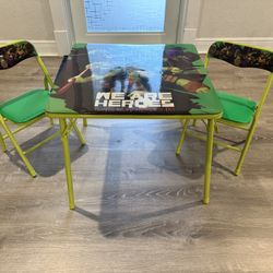 Kids Fold Up Activity Table + 2 Chairs 20" x 24" x 24", Teenage Mutant Ninja Turtles