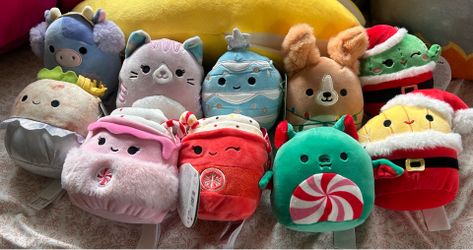 Squishmallow holiday/mini