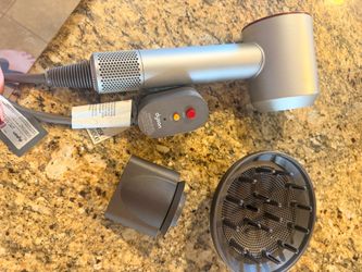 Dyson super sonic hair dryer