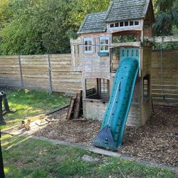 Play House Free 
