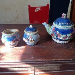 Vintage Ceramic Tea Set 
