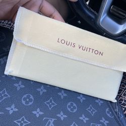 Louis Vuitton Women’s Wallet