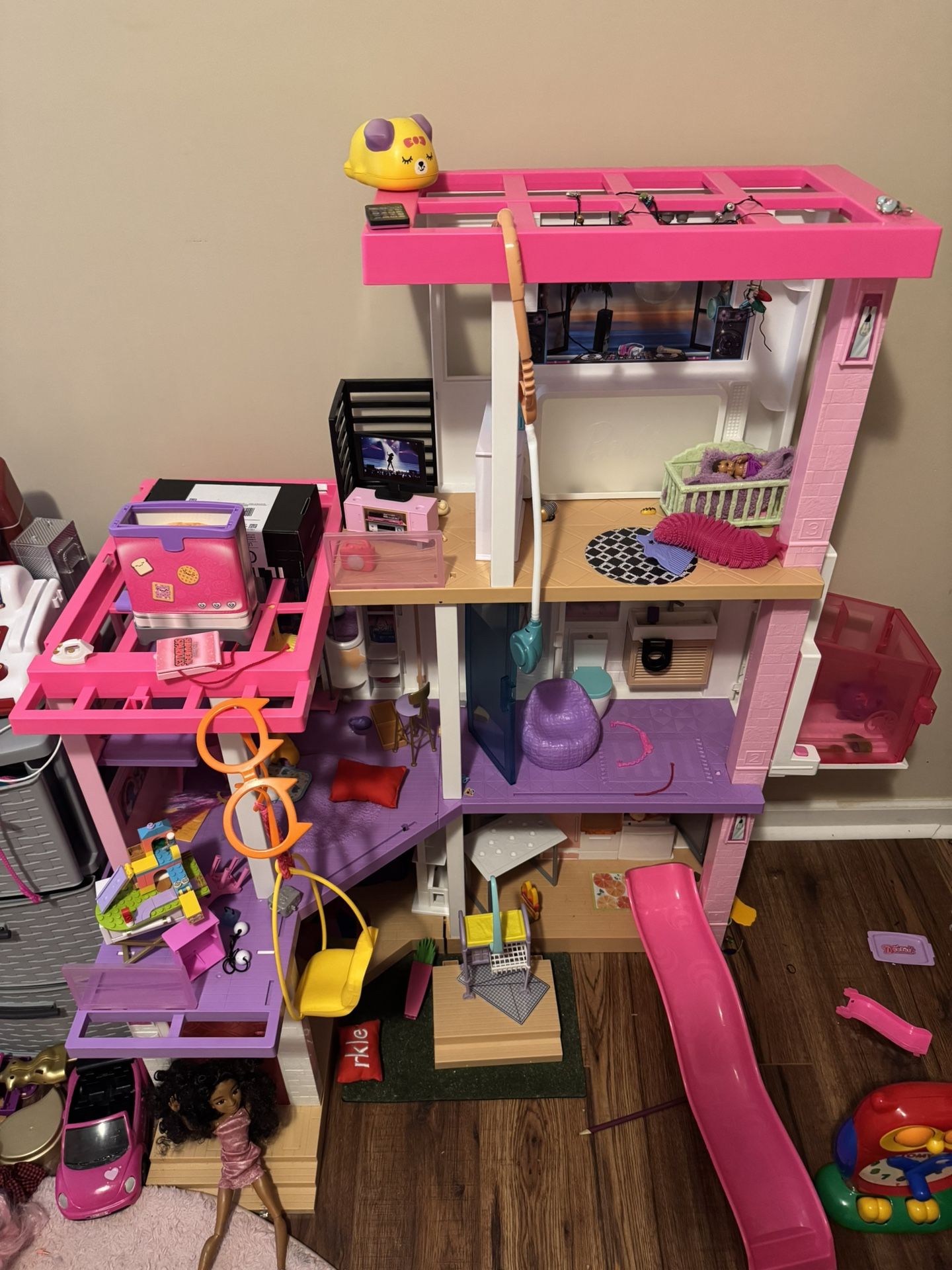 Barbie Dream House