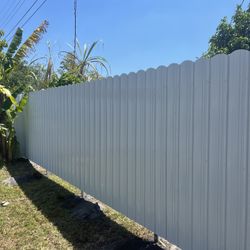 Dura Fence $20 Lineal Ft