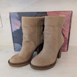 Zara Shearling Short Boots (Women size 5.5)