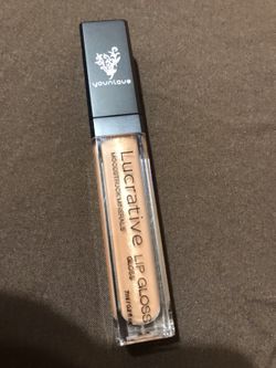Lip gloss