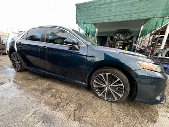 2018 - 2020 TOYOTA CAMRY SE PART OUT BUMPER FENDER HOOD LIGHTS RADIATOR SUPPORT SUSPENSION ENGINE TRANSMISSION