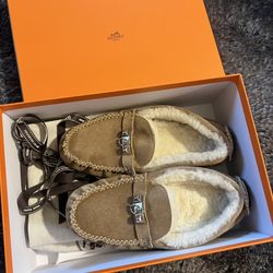 Hermes Suede Mouton Boa Flat Ugg Shoes Size US5