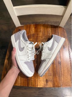Jordan 1 low og atmosphere gray size 10