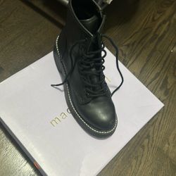 Botas