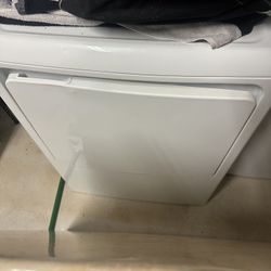 Washer & Dryer ( Whirlpool )