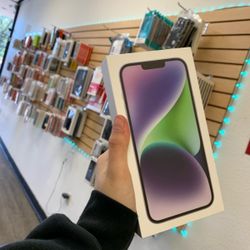 Apple iPhone 14 Plus(50$Down)