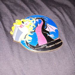 Jumbo Disney Pin Collectable