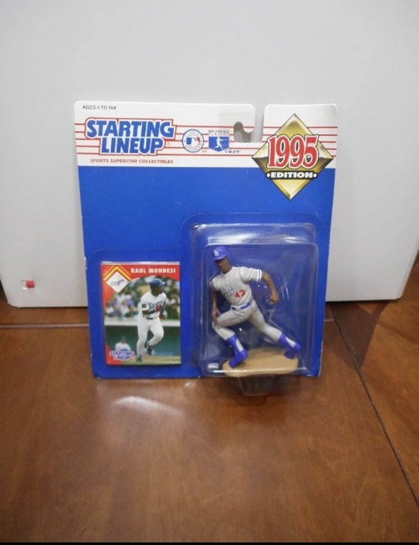 1995 Starting Lineup Raul Mondesi Los Angeles Dodgers Action Figure NIB