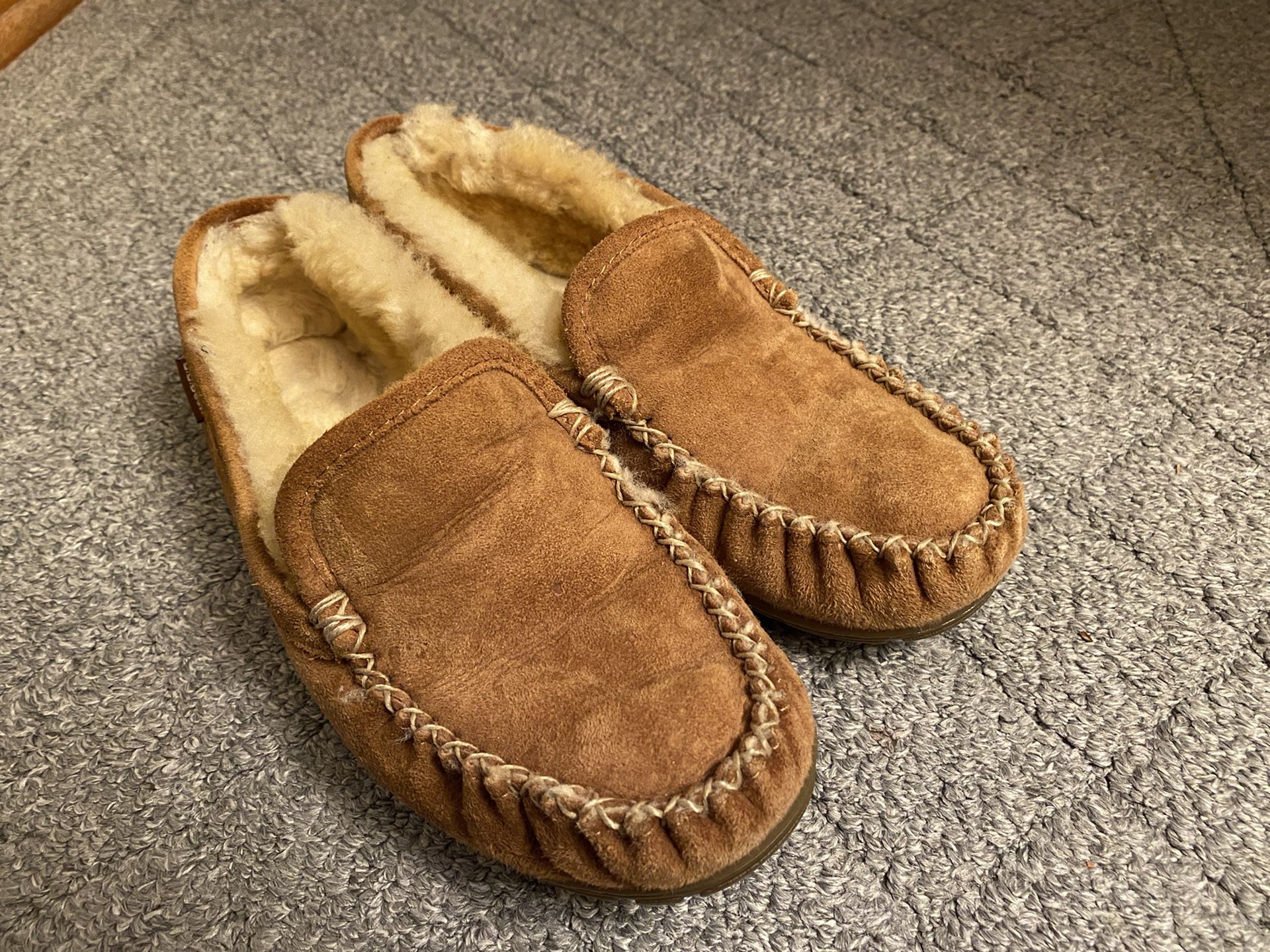 Mens Slippers for Sale in PA - OfferUp