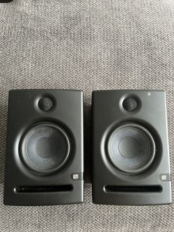 2 Studio Quality Monitors/Speakers