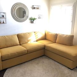 Living Spaces Sectional Sofa Couch