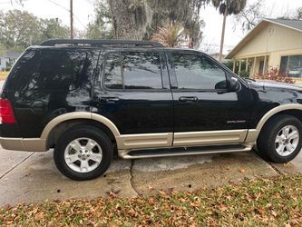 2005 Ford Explorer