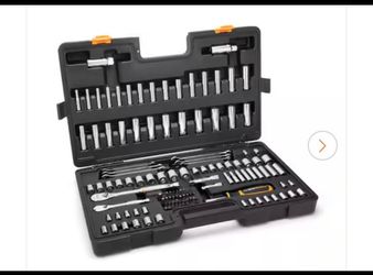 GEARWRENCH 1/4 in. and 3/8 in. Drive SAE/MM Mechanics Hand Tool Set (121- Piece)