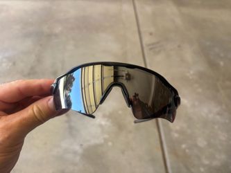 Oakley Sport Sunglasses Mirrored Shield Lens