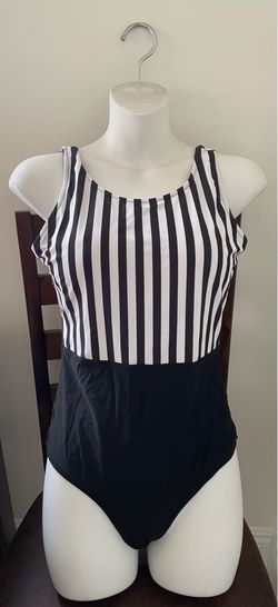 Bathing suit