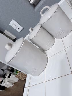 3 canisters