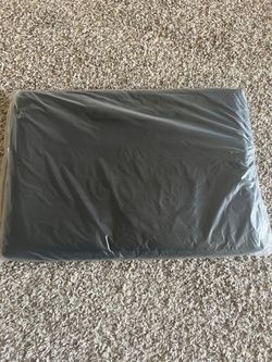 Laptop Carrying Case | Shoulder Strap Included | Water-Resistant -Brand New