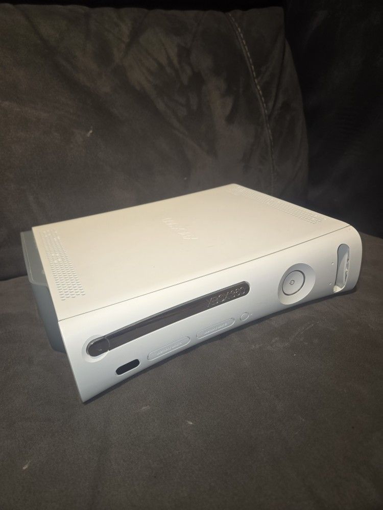 White Xbox 360