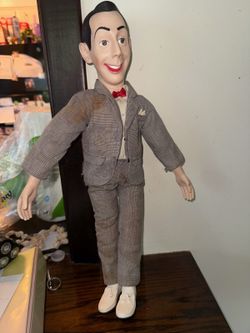 💰 BEST OFFER WILL BE ACCEPTED TALKING PEE WEE HERMAN DOLL FROM 2000!