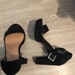 Torrid Platform black tapered heels