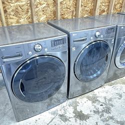 Lg Washer N Gas ⛽️ Dryer Set 