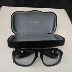 GUCCI SUNGLASSES 