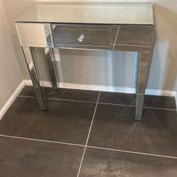 Mirrored Vanity Table 