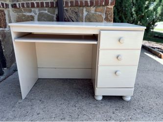 Vanity desk and chair