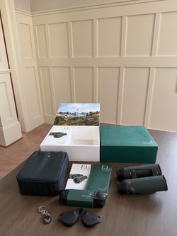 Swarovski EL Range 10x42 binoculars
