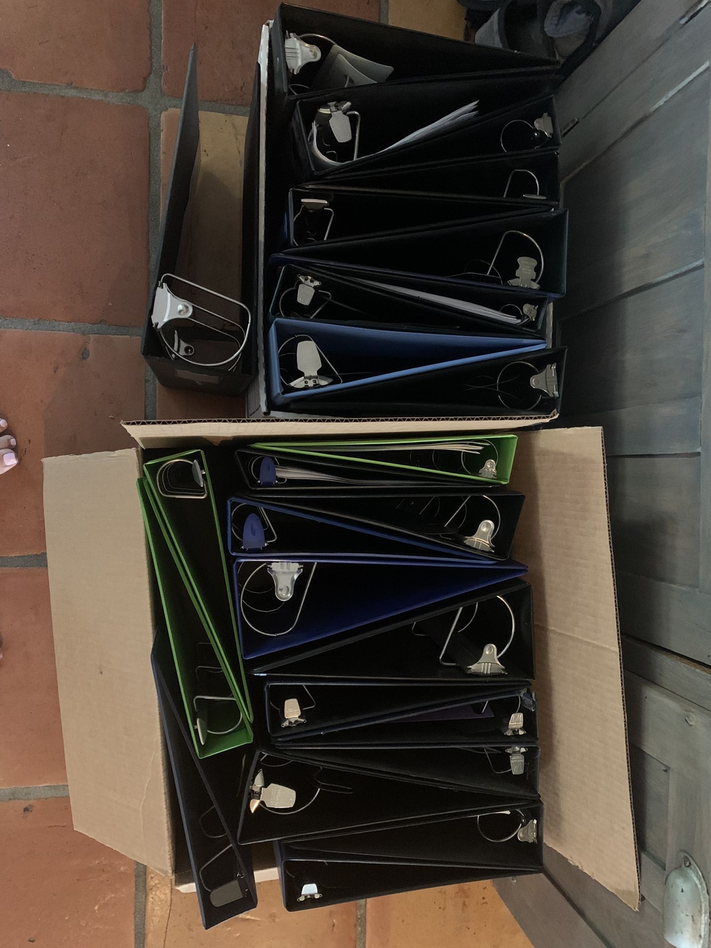 3 Ring Binders (sizes 1 inch To 4 Inch) $10 Takes All