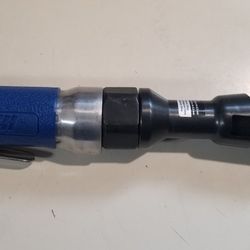 Brand New Never Used ⅜" Air Ratchet 
