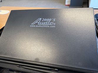 Audio 2000s  Channel Wireless Microphone System