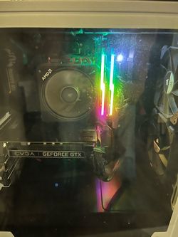 Fractal Design gaming PC Case White with Asus Monitor