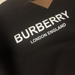Burberry Sweater 