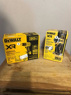 NEW DEWALT XR 20V Brushless Combo Kit - Impact Driver & Hammer Drill