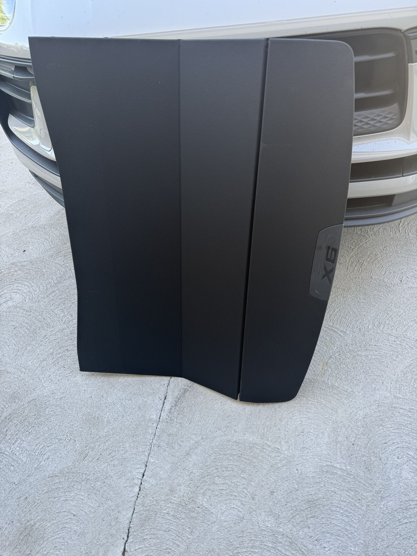 BMW X6 Rear Cargo Cover (OEM)