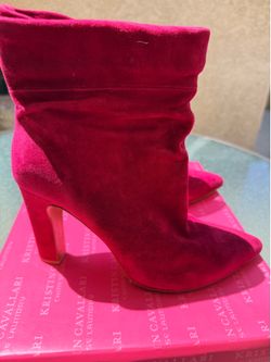 Kristin Cavallari x Chinese Laundry Fuchsia Suede Boots