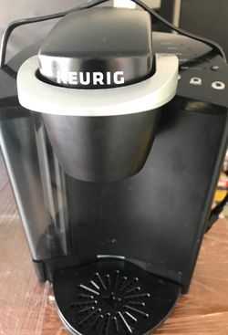 Coffee Maker $65.00 like new !! Used only a month !!