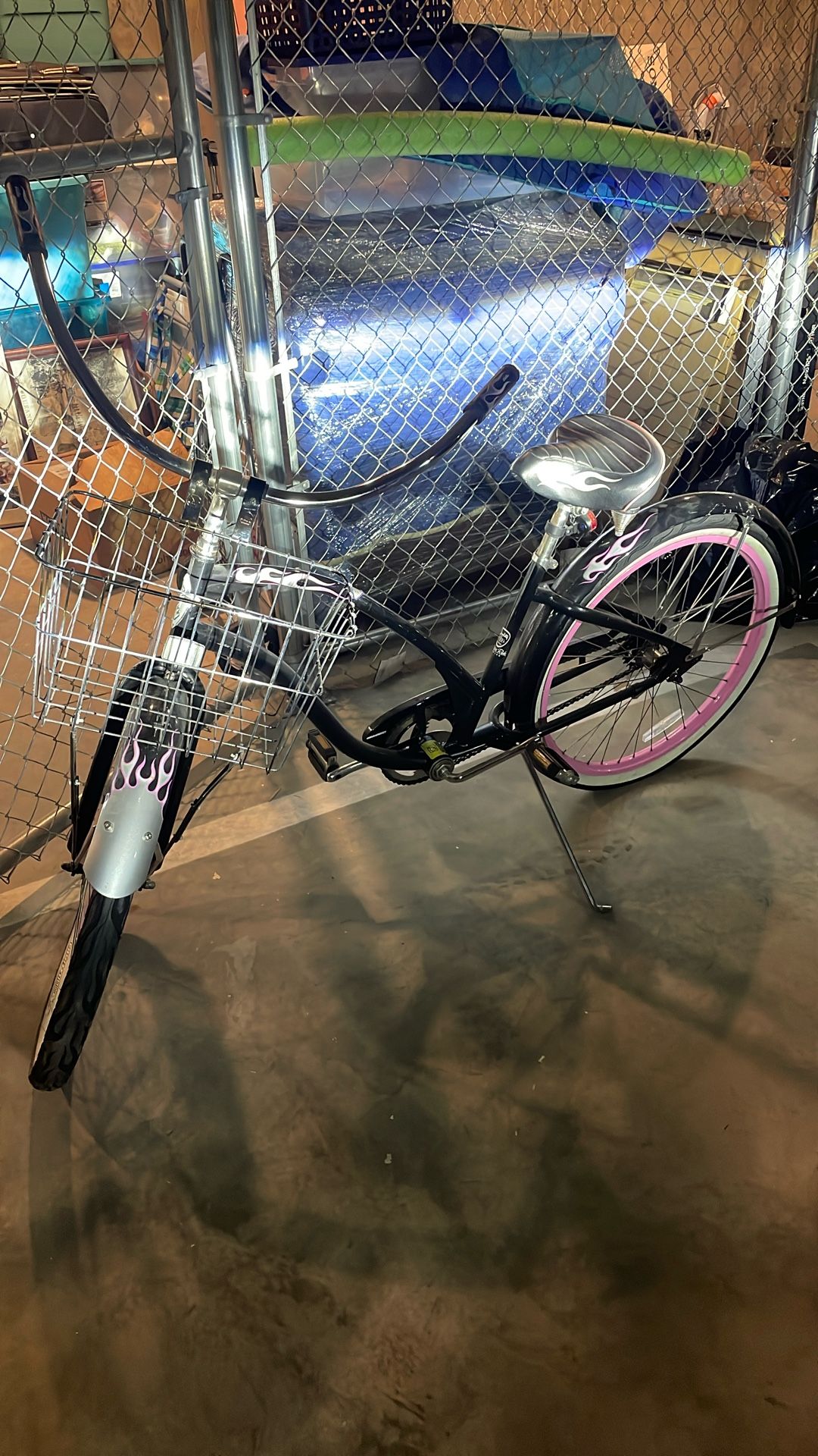 Beach cruiser bike 