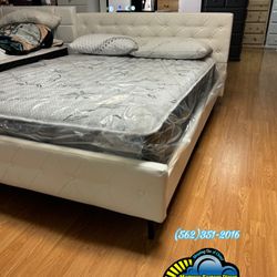 Queen White Faux Leather Bed Frame Cama 