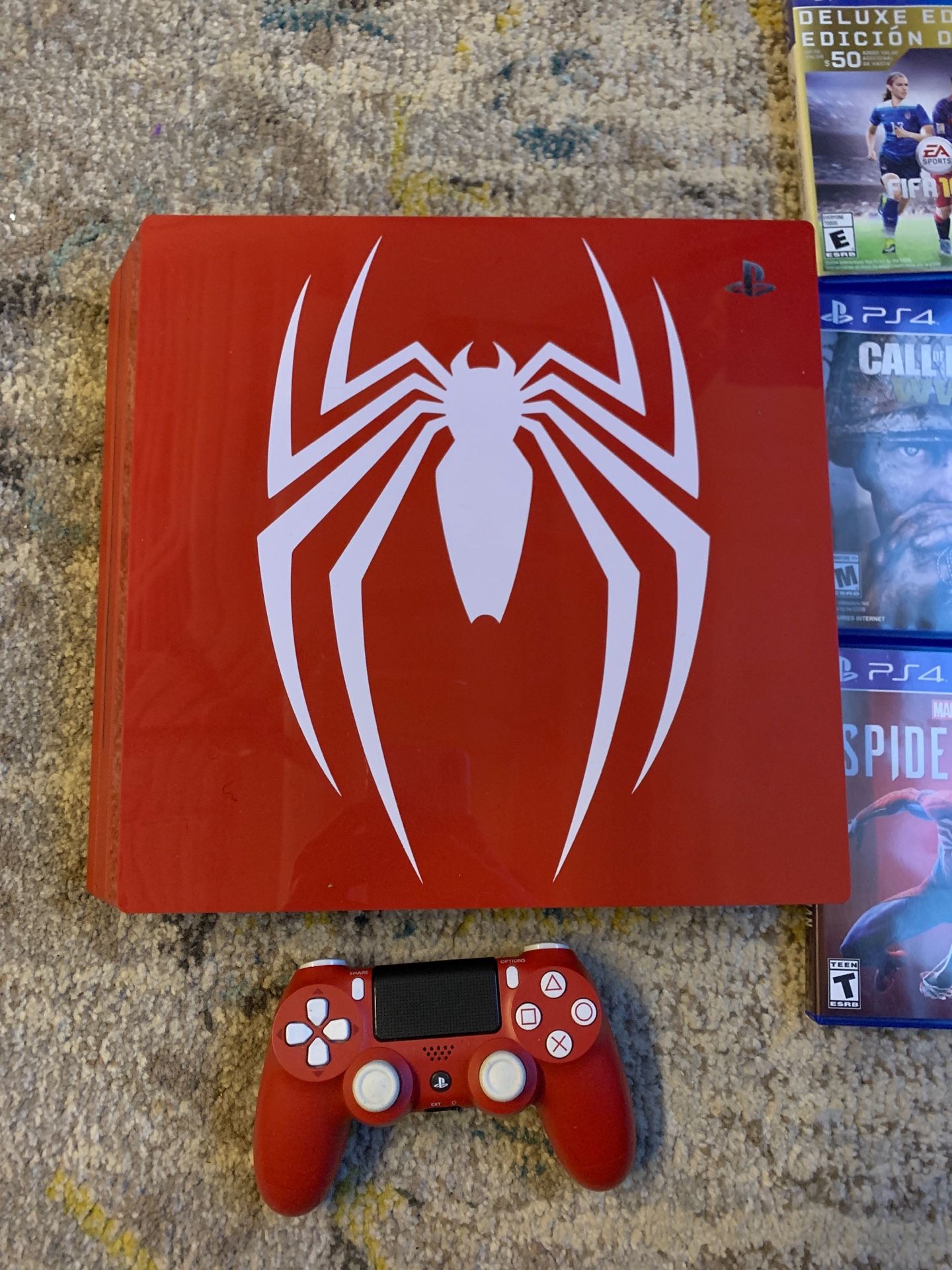 PS4 Spiderman Edition, all games included with red controller